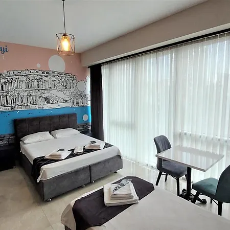 Royal Old Town 3*