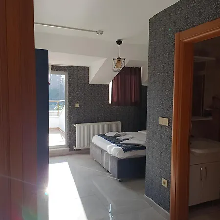 호텔 Royal Old Town 3*