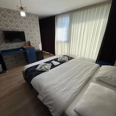 Royal Old Town Otel